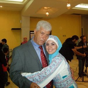 Meet your Posher, Ahlam